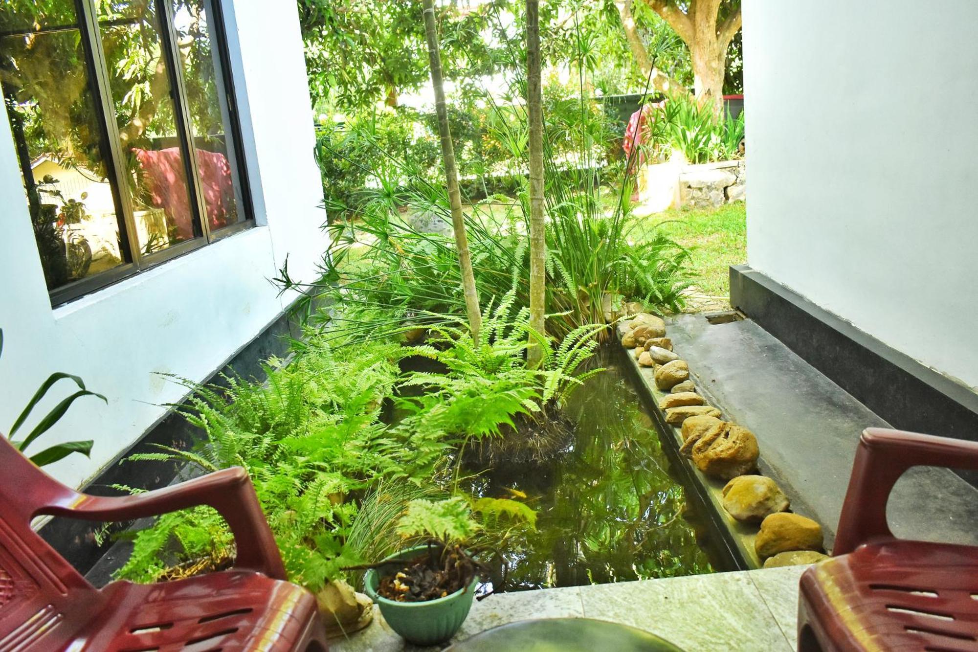 Leisure House Safari Appartement Udawalawe Buitenkant foto